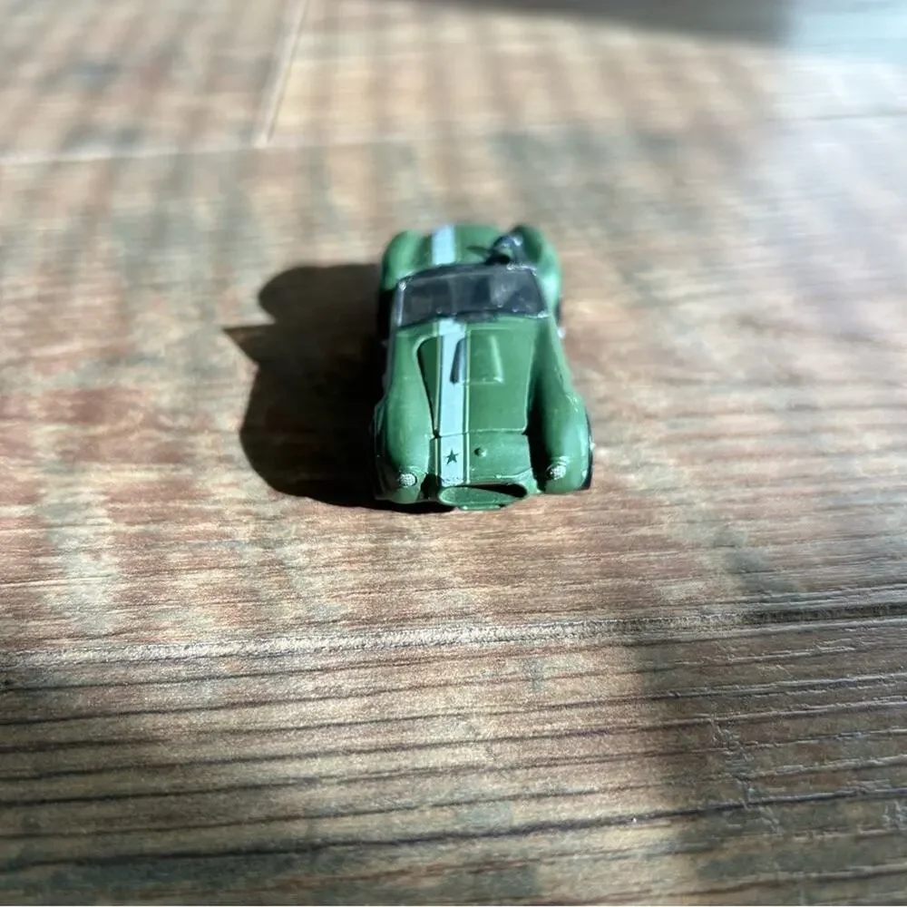Mattel Hot Wheels Shelby Cobra Green
